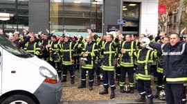 French firefighters perform Icelandic viking clap during Lyon protest