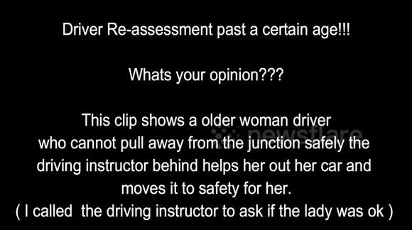 Driving instructor saves old woman who can not drive safely dannydashcam