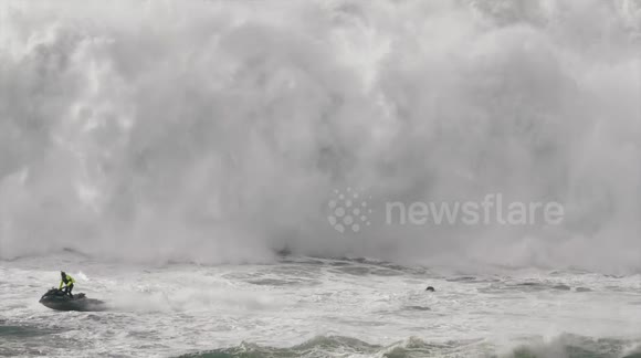 Brazilian big wave surfer in terrifying wipeout in Nazare, Portugal