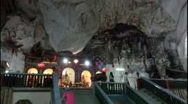 Sam Poh Tong Cave Temple Ipoh Malaysia