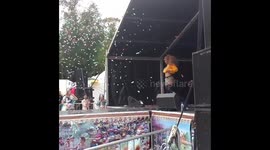 Ladyboy'z At The Thai Festival