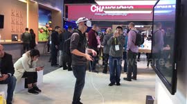 Youtuber Viva Frei pulls funny “prank”  to show what’s wrong with virtual reality