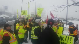 Yellow vest protest Trudeau Kamloops BC