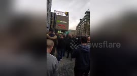 Newsflare Edit - Celtic fans marching through the streets of #Leipzig... #RBLCEL #UEL #Celtic #HH #celticfamily https://t.co/I0dyRvoLd5