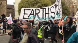 Newsflare Edit - Brexit protest