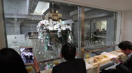 Rubbish atmosphere: bar opens in Tokyo refuse collection centre