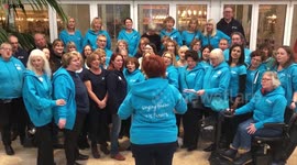 Thousands of people gather to sing terribly together as a new phenomenon of 'Tuneless Choirs'