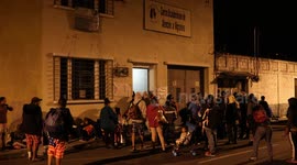 Honduran Migrant Caravan leaves Guatemala City and heads for Mexico