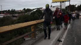 Honduran Migrant Caravan leaves Guatemala City and heads for Mexico