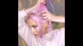 British influencer shows how to make beautiful rainbow and cloud hair