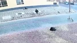 Boy falls through manhole but manages to climb out singlehanded