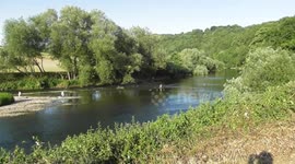 Little Kids Go WILD SWIMMING in Very Low River WYE in Gloucestershire, Lydbrook ~ Summer Heat Wave 2018