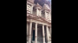 Panoramic video captures the majestic ancient Treasury at Petra