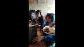 Mother pleads for help to save 'zombie' son addicted to online gaming