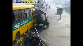 Terrifying moment: four injured as school bus break failed in India.
