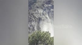 BREAKING News: Fresh landslide has occurred  aroun 1:30PM at upper Marog area of Ramban , NW road blocked.