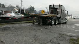 18 wheeler / tractor trailer loses it's trailer on Wade Hampton BLVD in SC