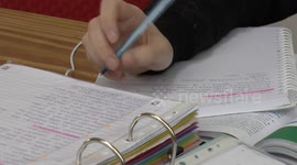 Father forces daughter to take lie detector test after she was expelled from school