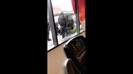 Arrest of 4 kids, Colindale