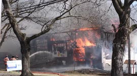 US firefighters battle massive blaze at beer distributor in Ringtown - #5