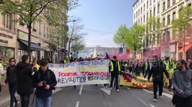 One thousand yellow vest protesters take to streets of Lyon