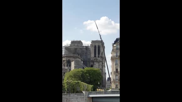 Cranes remove artifacts from burnt wreck of Notre Dame