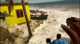 Turbulence occurred in sea in southern India.