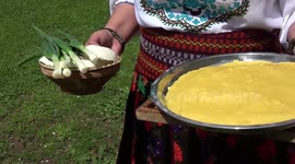 Polenta, cheese, onions and wine