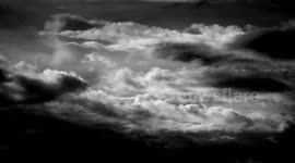 blanco y negro,nubes,vientos