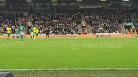 Russel Martin scores