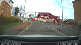 Oooops.    Who put that pole there?