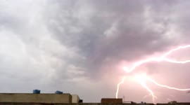 Caught on camera Heavenly electricity