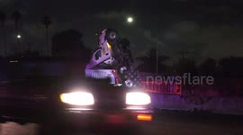 5 Freeway Big Rig Crash Leaves Cab On Top Of Trailer