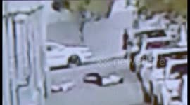 Heroic man in China saves plummeting toddler by breaking his fall with bare hands