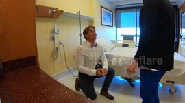 US athlete proposes to nurse he met 3 years ago after horror paragliding accident