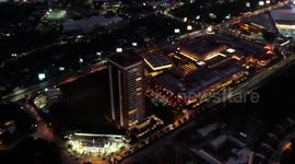 Night video of Centro Comercial Multiplaza El Salvador.