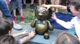 The statue of Knuffle Bunny unveiled in Brooklyn