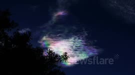 Super colorful iridescent cirrus cloud 6x timelapse V10850a