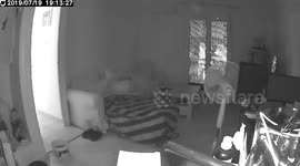 Watch the moment a 5.3 magnitude earthquake hits neighbourhood in Greek capital