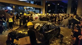 Hong Kong protesters smash up car in Yuen Long