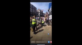 Cops strike a chord with busker & crowds in Chester