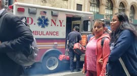 Man stabbed on the train by a woman in yellow bra