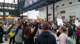 Brexit protest at Brighton train station 03/09/2019