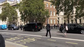 Jacob Rees-Mogg called 'facilitating scum' by furious anti-Brexit protesters in London