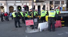Police and traffic wardens on Westminster Bridge after pro and anti-Brexit clashes on 7 September 2019