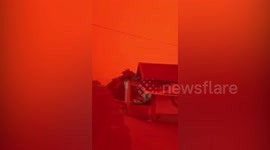 Terrifying red sky in Indonesia caused by thick haze from crop fires