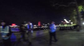 Police Work Out What to Do With The  Extinction Rebellion  Protestors Who Are Marching To London Bridge 