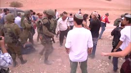 Five injured and press crews detained following Israeli suppression of Palestinian anti-occupation march