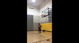 Crazy dunker off vertical