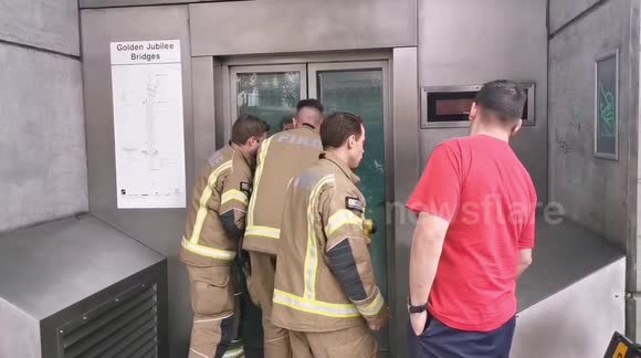 Firefighters rescue civilians trapped in lift near southbank centre